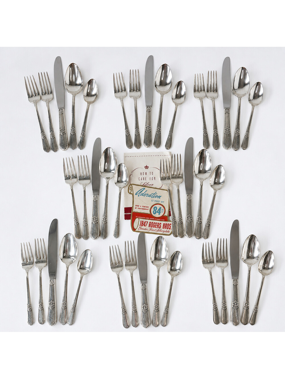 1847 Rogers Bros Adoration Silverplate Flatware 40 Pc Set Service For 8 USA